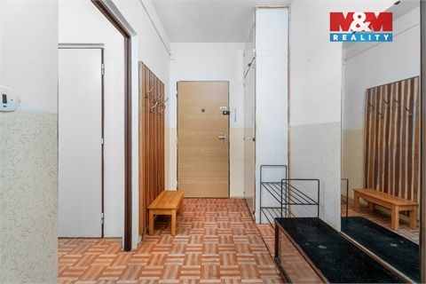 Prodej bytu 2+1, 57 m² 38