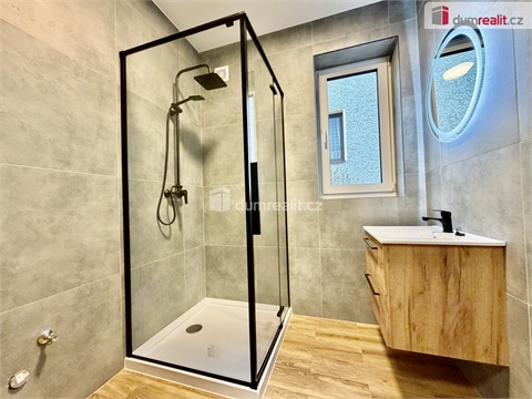 Prodej rodinného domu, 160 m² - 6