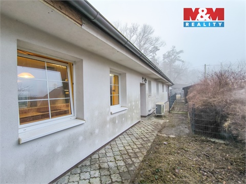 Prodej rodinného domu, 375 m² 14