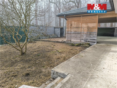 Prodej rodinného domu, 375 m² - 18