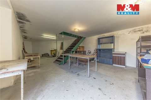 Prodej rodinného domu, 272 m² - 24