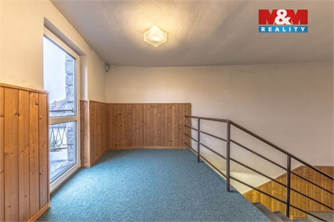 Prodej rodinného domu, 272 m² - 18