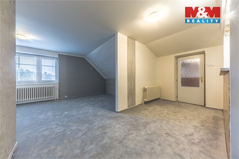 Prodej rodinného domu, 272 m² 16