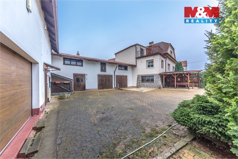 Prodej rodinného domu, 272 m² 6