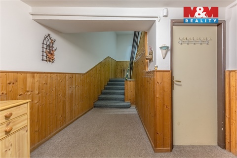 Prodej rodinného domu, 272 m² 24