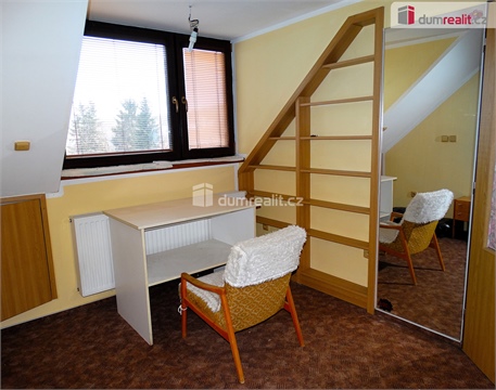 Pronájem rodinného domu, 180 m² - 0