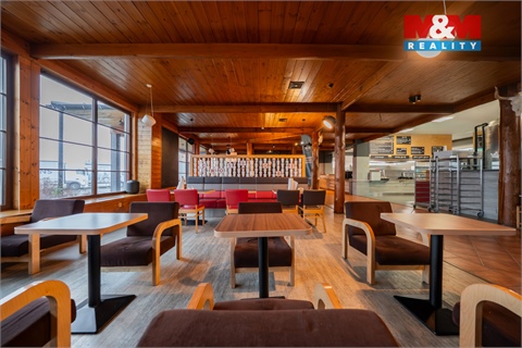 Prodej restaurace, 600 m² 8