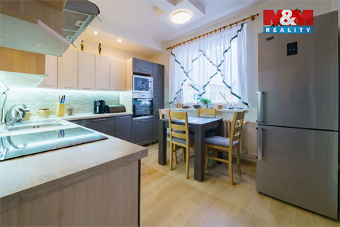 Prodej bytu 2+1, 61 m² 10