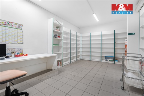 Pronájem komerčního objektu, 181 m² - 4