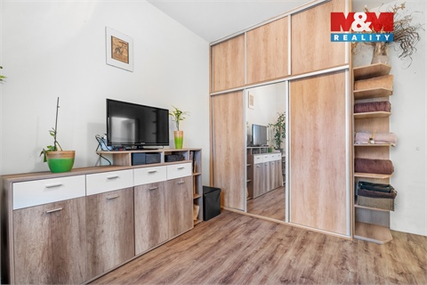 Prodej bytu 2+1, 49 m² - 12