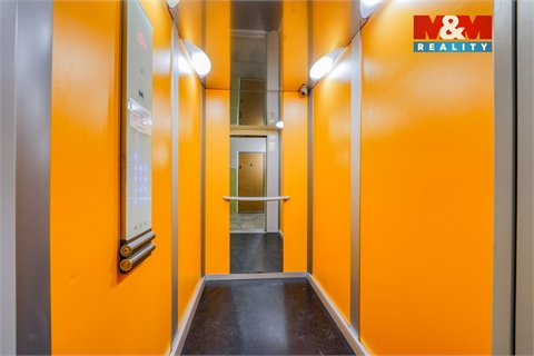 Pronájem bytu 1kk, 27 m² 10