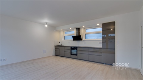Pronájem bytu 2kk, 65 m² 2