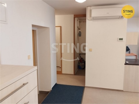 Pronájem bytu 2kk, 62 m² - 8