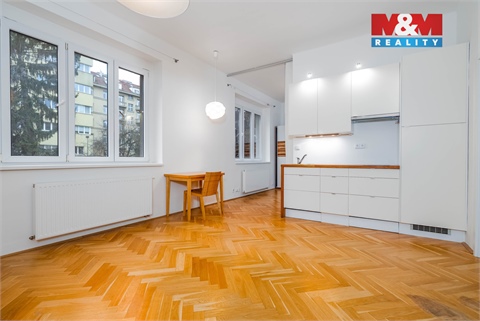 Prodej bytu 2kk, 43 m² - 2
