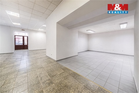 Prodej obchodních prostor, 691 m² 4