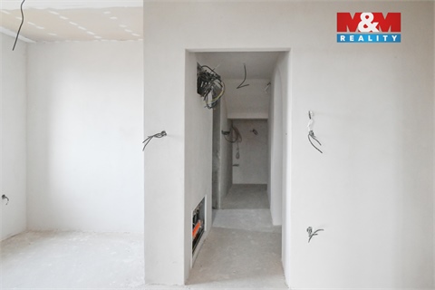 Prodej rodinného domu, 270 m² - 14