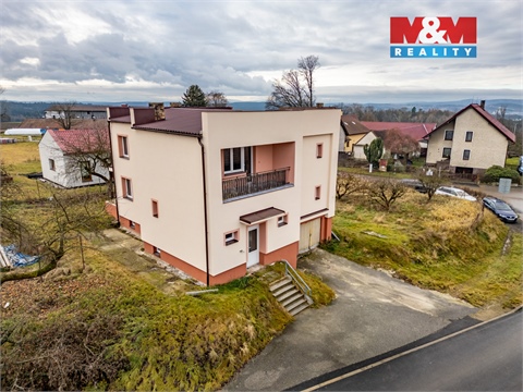 Prodej rodinného domu, 270 m² - 8