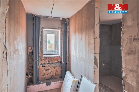 Prodej rodinného domu, 270 m² 16