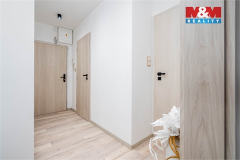 Prodej bytu 3kk, 61 m² - 14