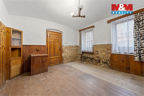 Prodej rodinného domu, 200 m² 2