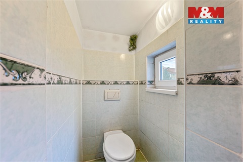 Prodej rodinného domu, 200 m² - 8