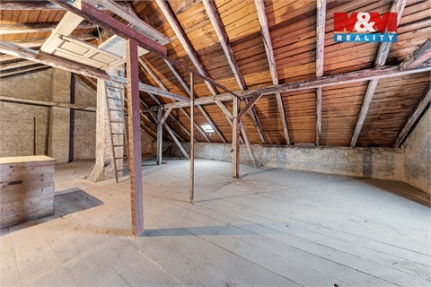 Prodej rodinného domu, 200 m² - 20