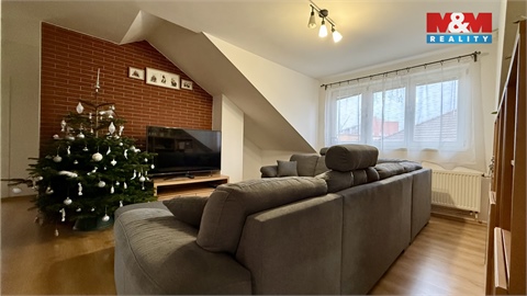 Prodej bytu 4kk, 99 m² - 0