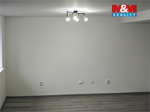Pronájem bytu 2kk, 51 m² 2