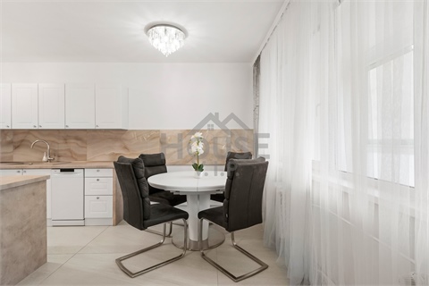 Prodej bytu 5kk, 106 m² 4