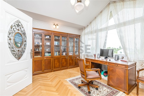 Prodej rodinného domu, 500 m² - 18