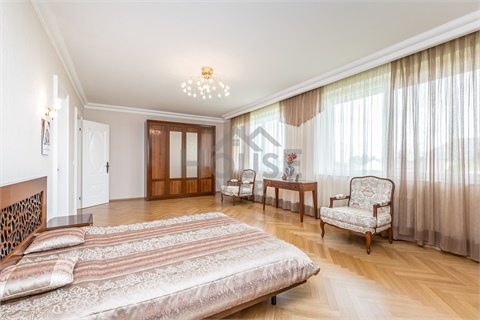 Prodej rodinného domu, 500 m² 16