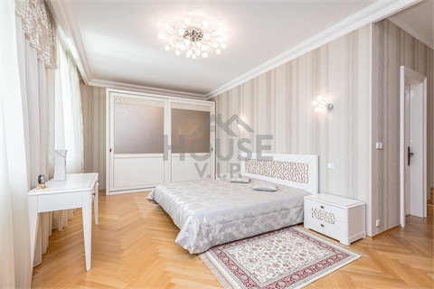 Prodej rodinného domu, 500 m² - 20