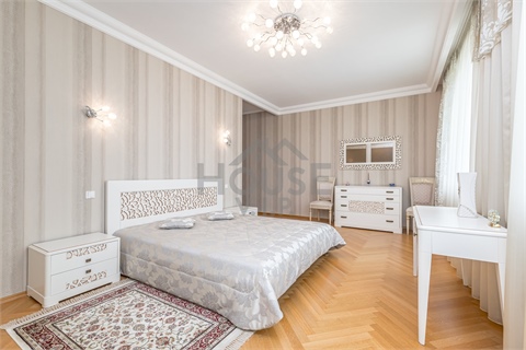 Prodej rodinného domu, 500 m² - 14