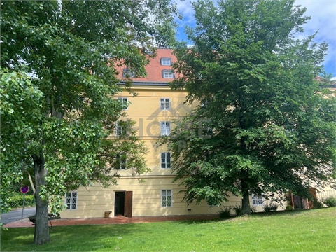 Prodej obchodních prostor, 109 m² 4