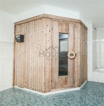 Prodej domu, 550 m² - 18