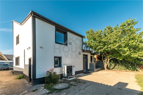 Prodej domu, 213 m² - 24