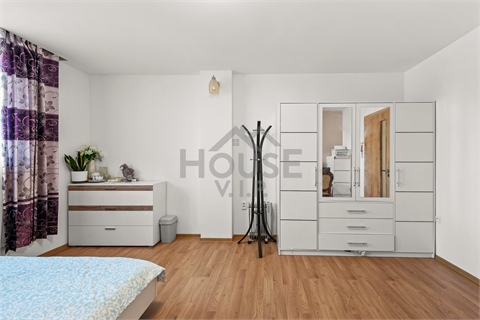 Prodej domu, 213 m² 6