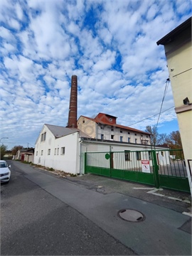 Prodej skladu / haly, 4 222 m² 0