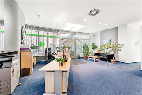 Prodej kanceláře, 234 m² 8
