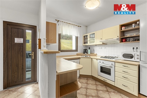 Prodej rodinného domu, 180 m² - 2