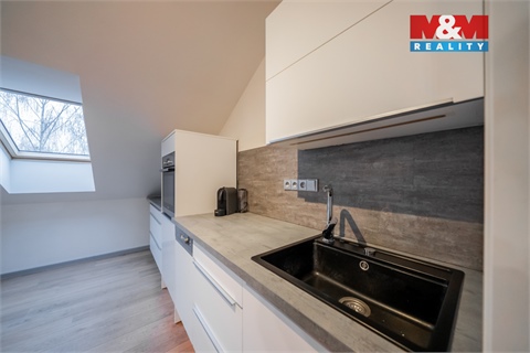 Prodej bytu 3kk, 140 m² - 8