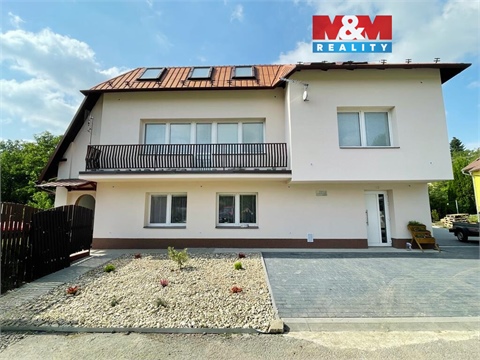 Pronájem bytu 4+1, 135 m² 0