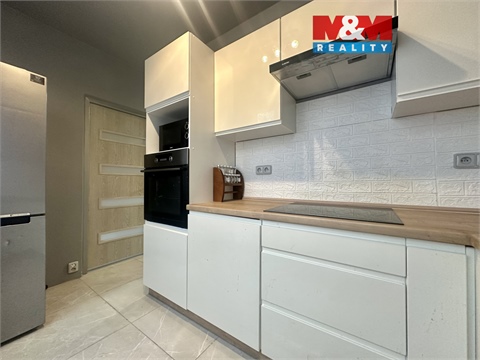 Prodej bytu 3+1, 64 m² 0