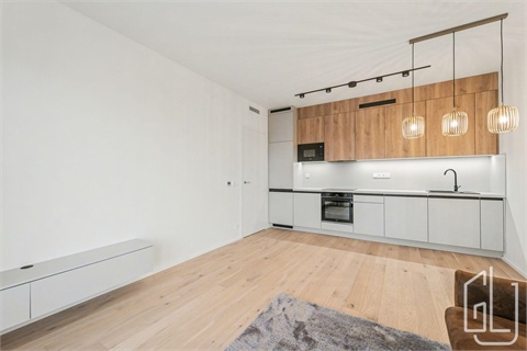 Pronájem bytu 2kk, 69 m² - 2