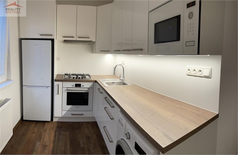 Pronájem bytu 1+1, 36 m² - 0