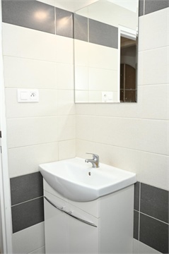 Pronájem bytu 2kk, 45 m² - 2