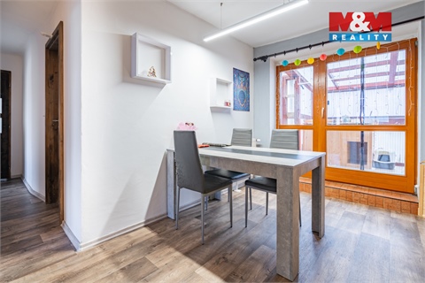 Prodej rodinného domu, 265 m² 6