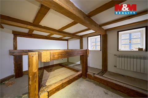 Prodej komerčního objektu, 268 m² 8