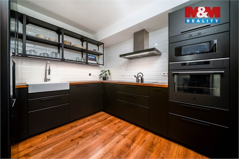 Prodej rodinného domu, 131 m² 2