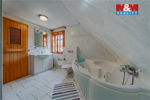 Prodej rodinného domu, 140 m² 16